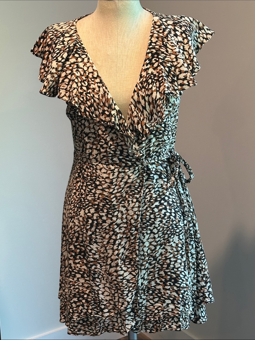 FREE PEOPLE French Quarter Mini Wrap Dress Animal Print SIZE SMALL NWOT